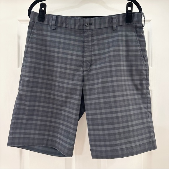 Nike Golf Performance Shorts Flat Front Gray Check Plaid Wicking Tech Stretch 34 - Picture 1 of 4